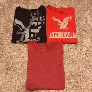 American Eagle T-shirt’s